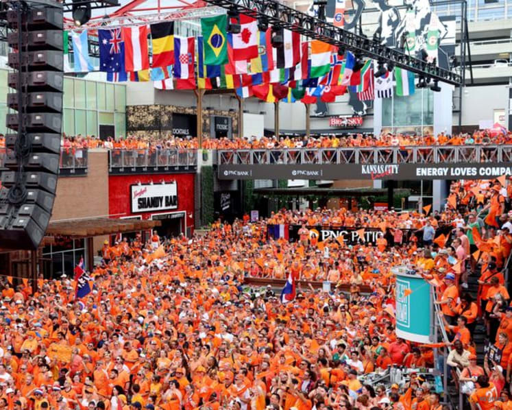 From Algerian fervour to Oranje march, World Cup transforms Kansas City