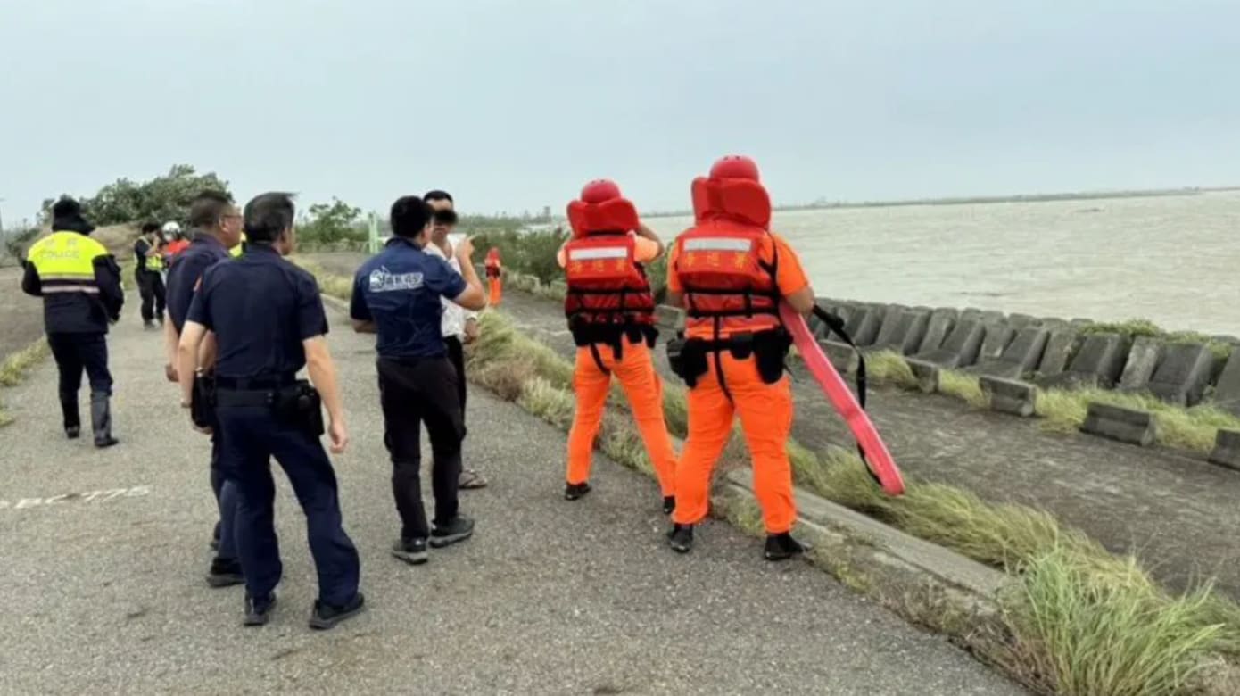 台风杨柳在台东县带来狂风暴雨 33人受伤一人失踪