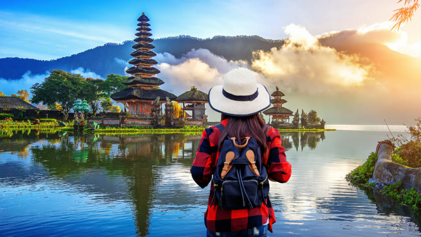 A travel insurance companion that lets you explore the world with ease A travel insurance companion that lets you explore the world with ease