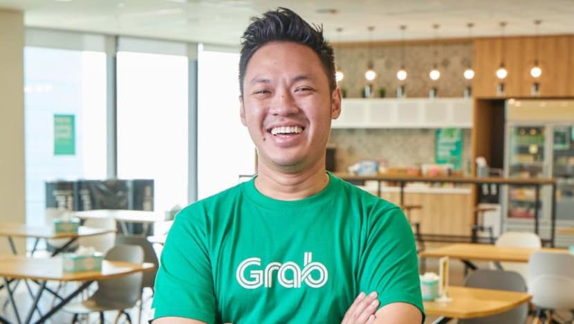 Dari pemandu Grab ke jurutera sofwe: Ini perjalanan kerjaya Farhan Ramdan & mengapa ekonomi 'gig' perlu pertingkat kemahiran pekerja Dari pemandu Grab ke jurutera sofwe: Ini perjalanan kerjaya Farhan Ramdan & mengapa ekonomi 'gig' perlu pertingkat kemahiran pekerja