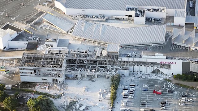 熊本商场爆炸坍塌 部分员工疑折返取物被困