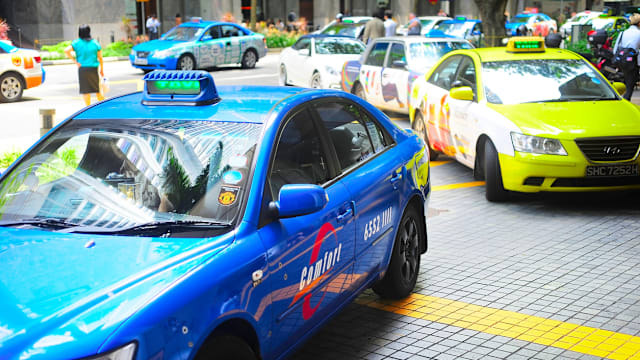 德士公司出手协助司机 承担部分汽油上涨成本