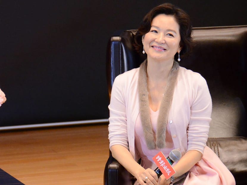 Lin Ching Hsia Rumoured To Have Divorced Hubby Of 24 Years, Received $350mil In Alimony