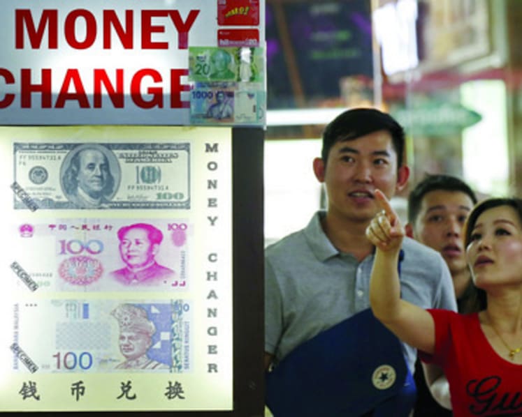 Ringgit plummets below 3 to the S’pore dollar level