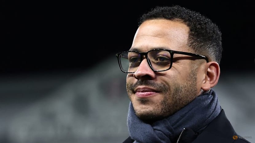 Rosenior looks to emulate Man Utd's 'Class of 92' with young Chelsea squad