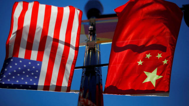 美对华征125%关税 中国再表示将奉陪到底 