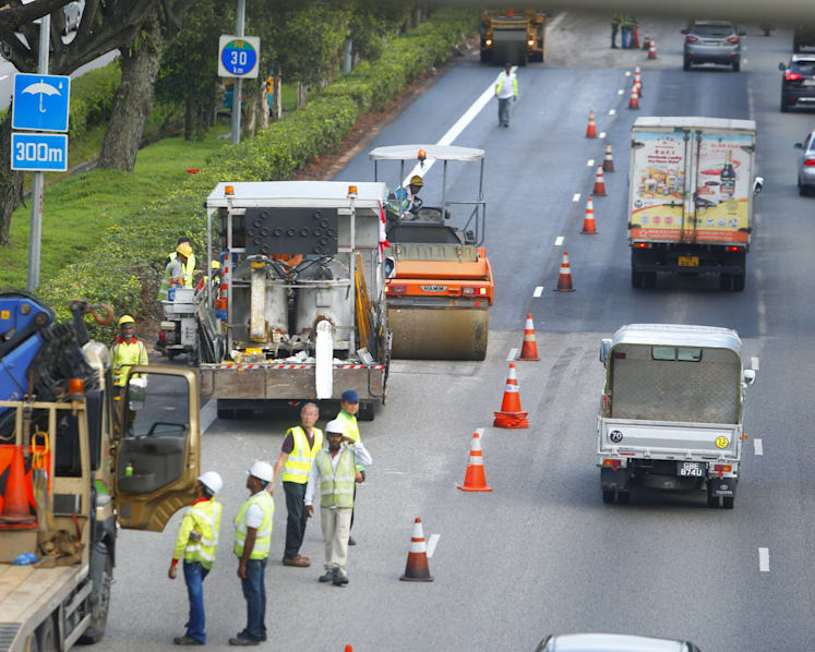 Two lanes along PIE closed after new oil spill
