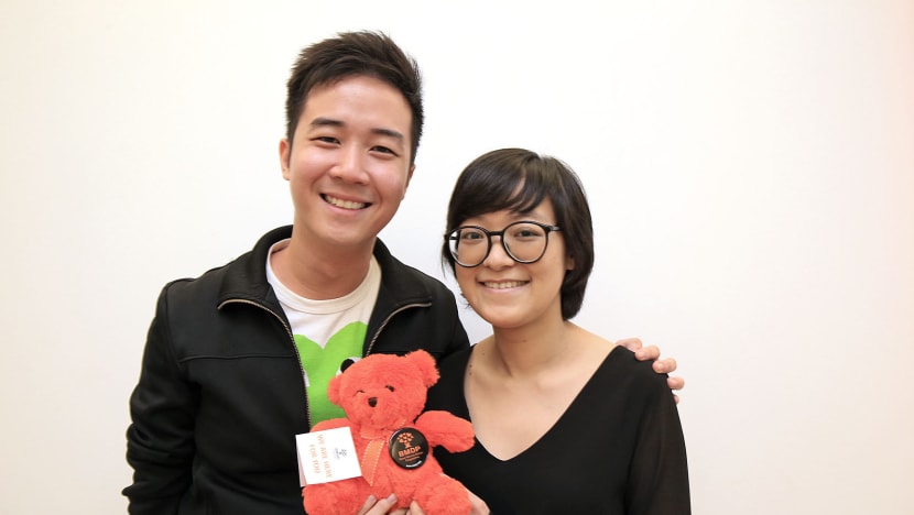 Emotional scenes as donor, recipient meet for first time