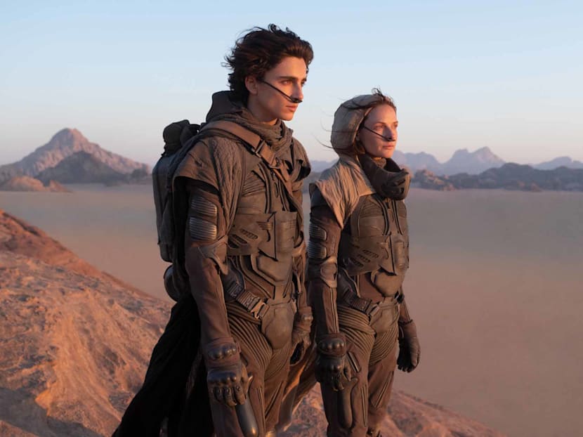 Dune Review: Sand (And Timoth&eacute;e Chalamet's Hair) Has Never Looked This Sexy And Spectacular In This Sci-Fi Epic