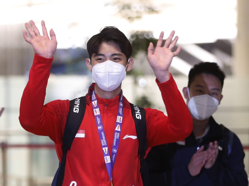National shuttler Loh Kean Yew’s (pictured) triumph at the badminton world championships sparked an outpouring of support, including monetary pledges from corporates and individuals alike. National shuttler Loh Kean Yew’s (pictured) triumph at the badminton world championships sparked an outpouring of support, including monetary pledges from corporates and individuals alike.