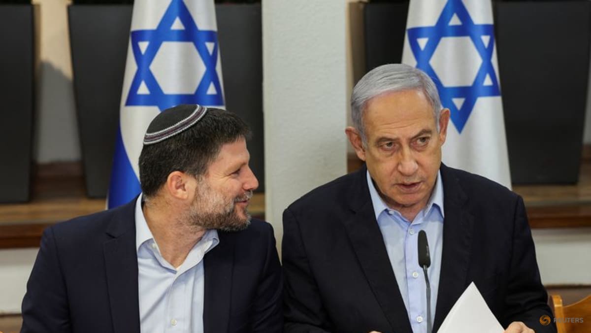 France bans Israeli minister Smotrich in coordinat