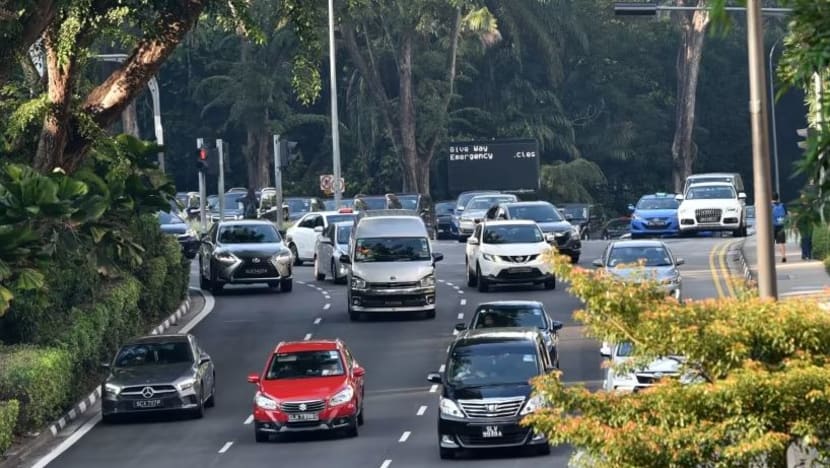 Yuran pendaftaran kenderaan akan naik 59%; sebilangan pengedar kereta jangka penjualan tidak terjejas Yuran pendaftaran kenderaan akan naik 59%; sebilangan pengedar kereta jangka penjualan tidak terjejas