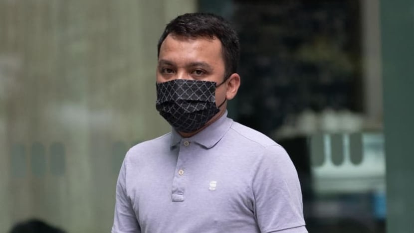 Jail for policeman who pocketed S$90,500, including money meant as restitution for crime victims Jail for policeman who pocketed S$90,500, including money meant as restitution for crime victims
