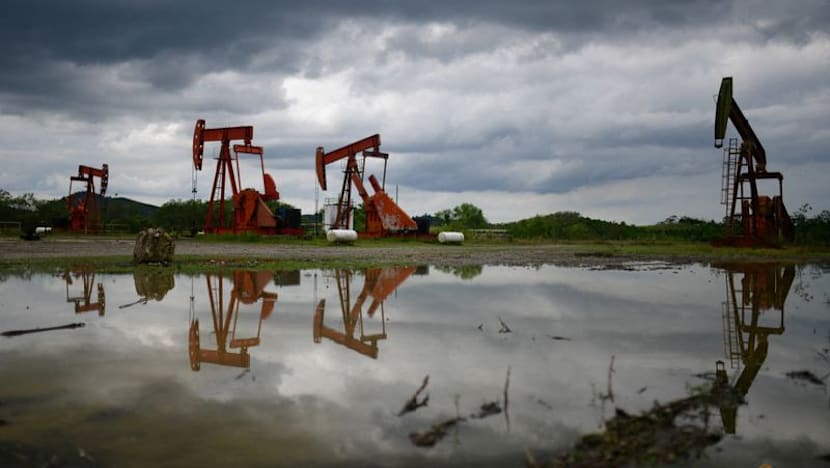 Oil Rises Slightly as Investors Await Clarity After Iran-Israel Halt Attacks