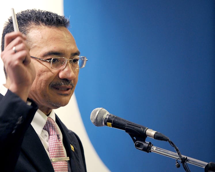 With new appointment for Hishammuddin, Najib moves closer to polls