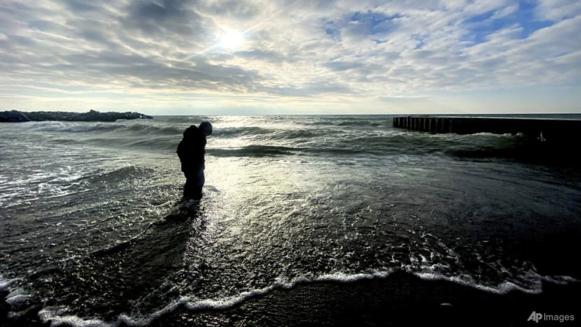 Atmospheric carbon might turn lakes more acidic: Scientists