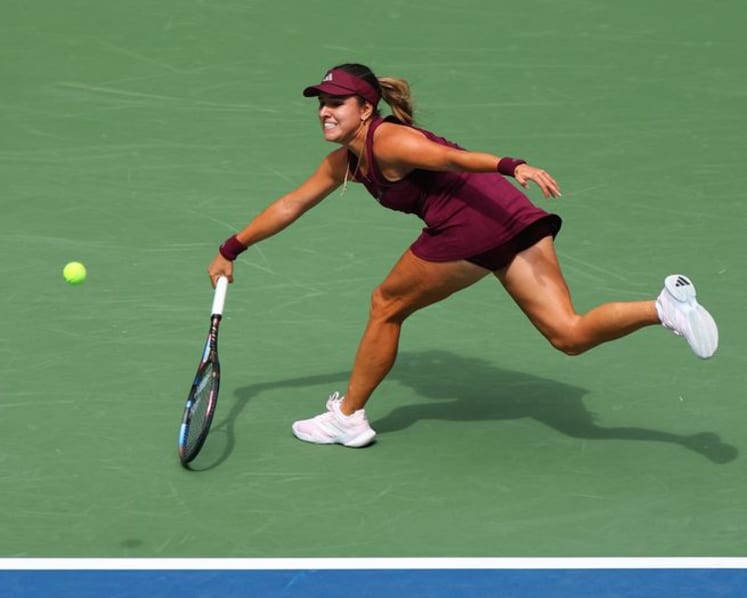Sabalenka's gets US Open 'three-peat' campaign off to strong start