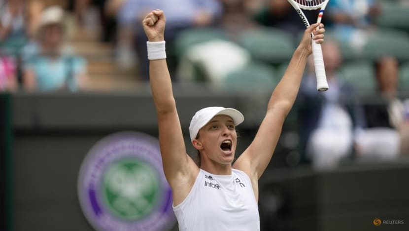 Djokovic sets up Sinner showdown, Swiatek reaches first Wimbledon semi-final