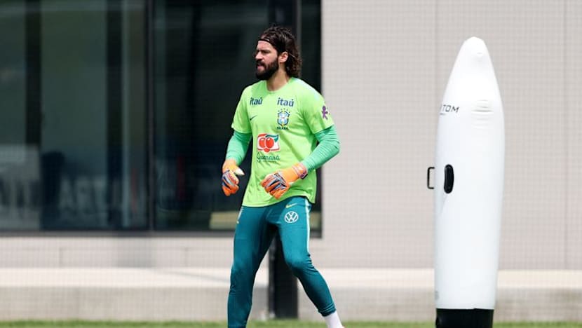 Brazil's Alisson sees no advantage for teams tipped as World Cup favourites