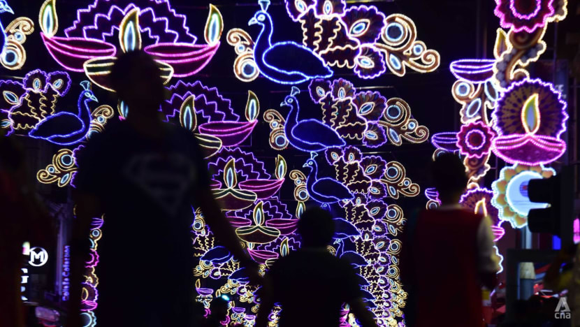 Food bazaar and fashion show among new elements at annual Deepavali light-up in Little India Food bazaar and fashion show among new elements at annual Deepavali light-up in Little India