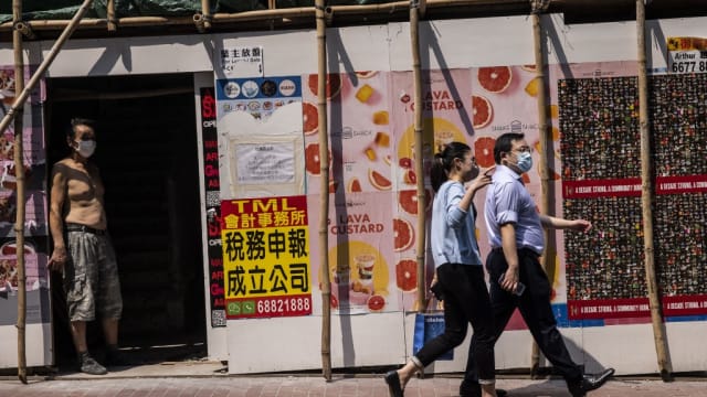 香港官方数据：去年中至今年中逾11万人移民