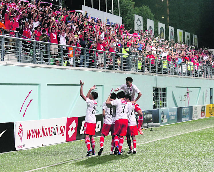 Ex-footballer pleads guilty to aiding to fix match and absconding