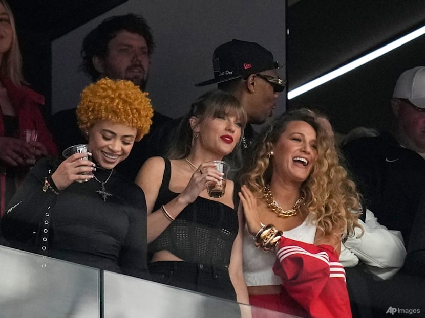 Blake Lively and Taylor Swift's text messages exposed in lawsuit against Justin Baldoni