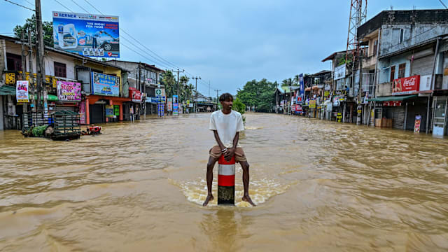热带气旋引发洪灾酿159死 斯里兰卡进入紧急状态