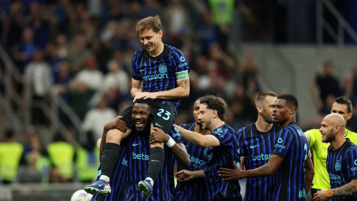 Inter edge closer to title with 3-0 win over Cagliari