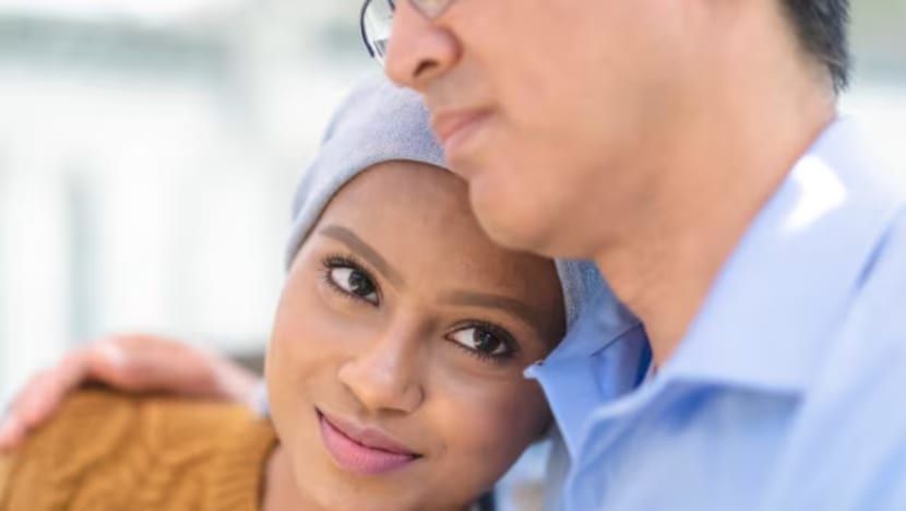 Perhatian kepada kaum Adam! Berikut ini cara anda boleh bantu pasangan anda yang didiagnos hidap barah payudara Perhatian kepada kaum Adam! Berikut ini cara anda boleh bantu pasangan anda yang didiagnos hidap barah payudara
