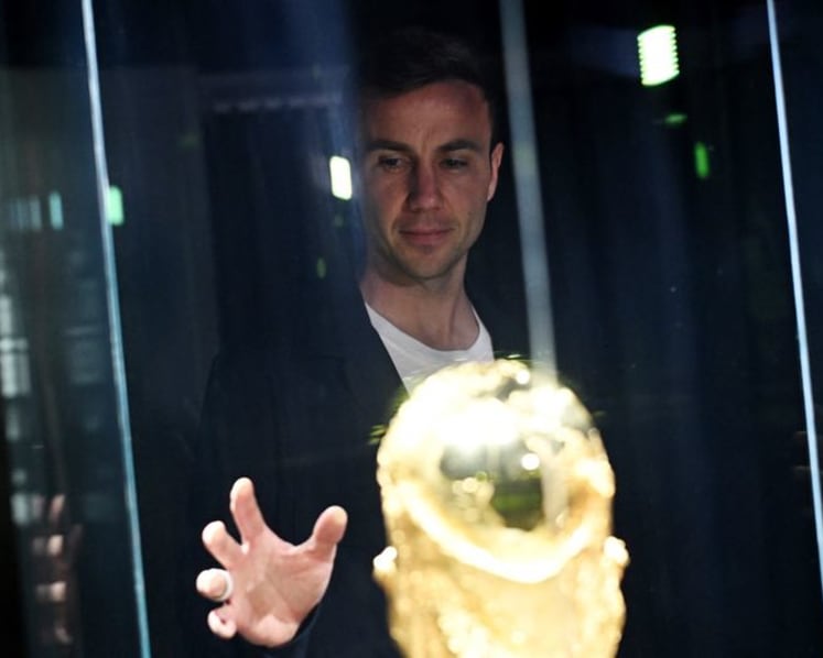 Goetze recalls Messi photo regret as World Cup trophy brings 2014 rushing back