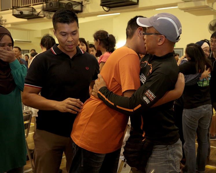 Sabah quake: Tearful reunion for survivors and mountain trainers at TKPS
