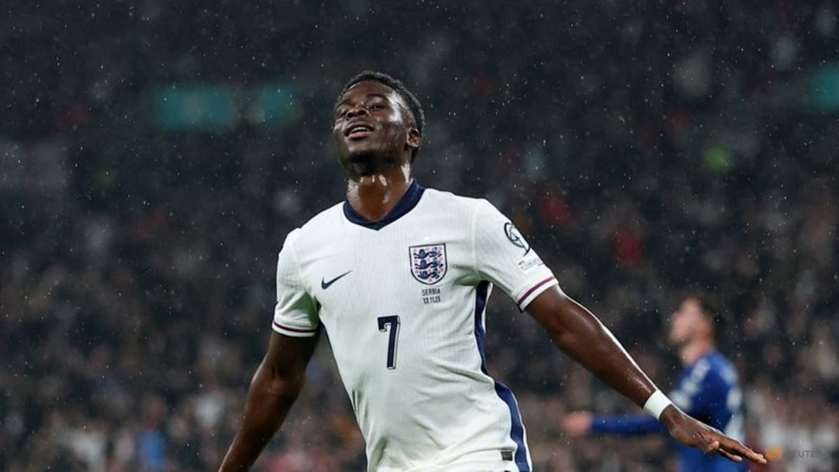 England's Saka prepared to push through Achilles pain in World Cup bid