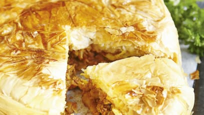 Make This Giant Curry 'Puff' Now
