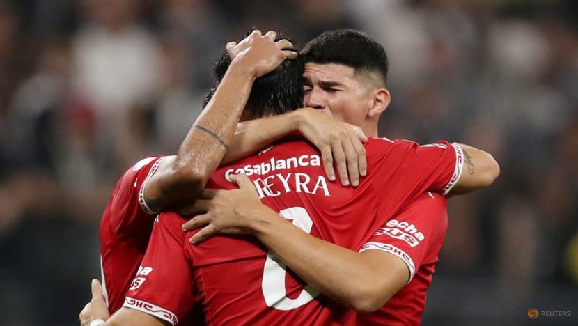 Long-Shots Huracan and Platense set for Argentine title decider