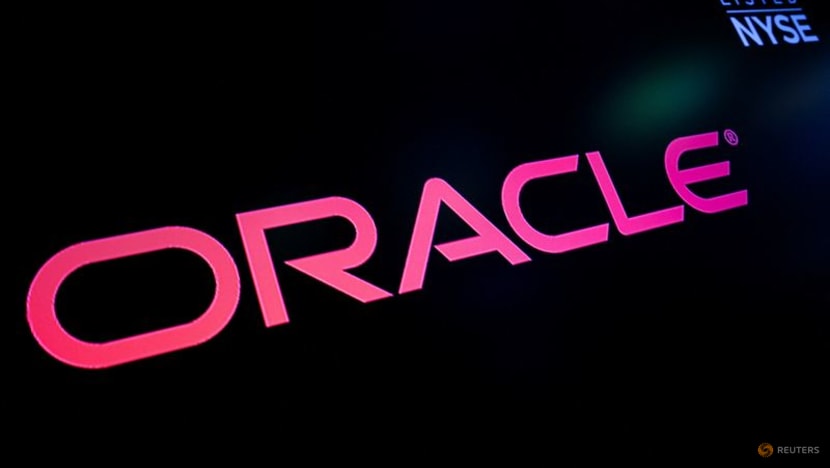 Oracle shares rise 9% after Trump unveils $500 billion AI plan
