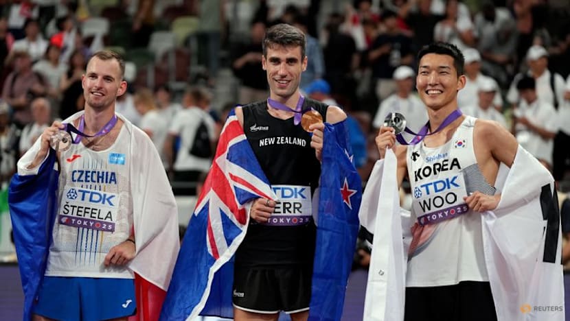 Clutch Kiwi Kerr adds world high jump crown to Olympic title