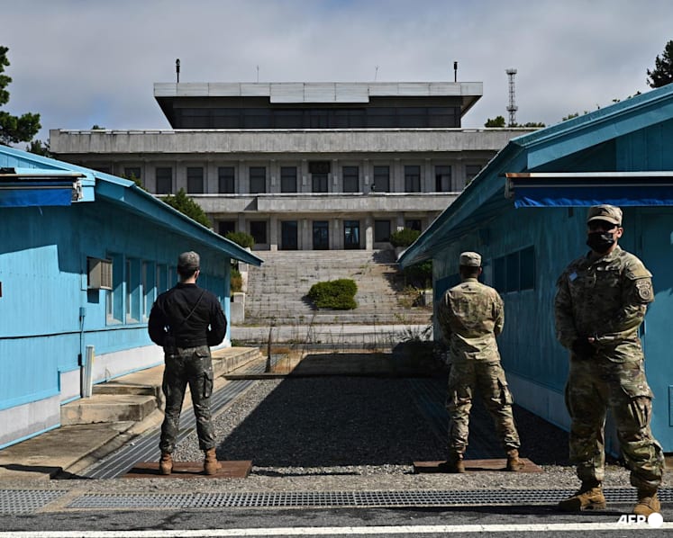 South Korea proposes talks with North Korea military to avoid clashes on border
