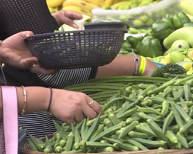 Extreme weather patterns wreak havoc on India's crop yields