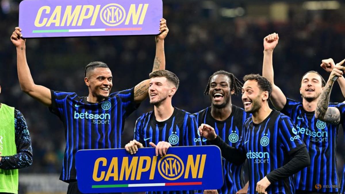 Clinical Inter secure Scudetto as rivals stumble in one-sided race