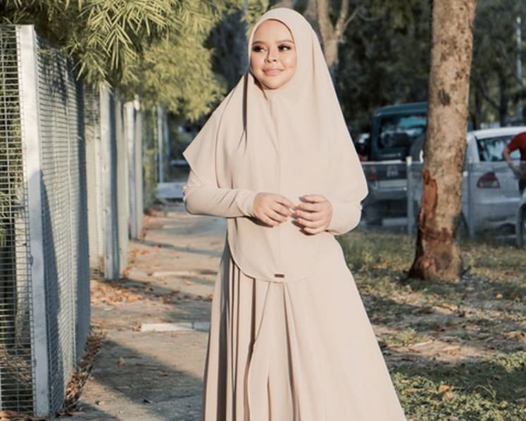 Pregnant, COVID-19 positive Malaysian singer Siti Sarah Raisuddin dies