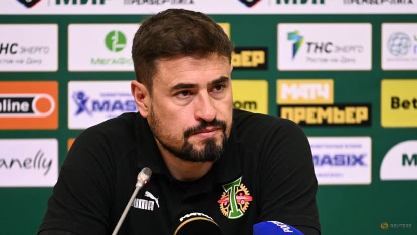Serie C side Triestina's coach defends himself after confronting player Serie C side Triestina's coach defends himself after confronting player