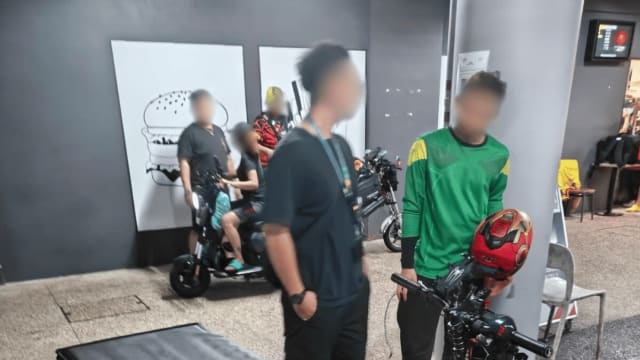 陆交局全岛发现30起违规使用个人代步工具行为