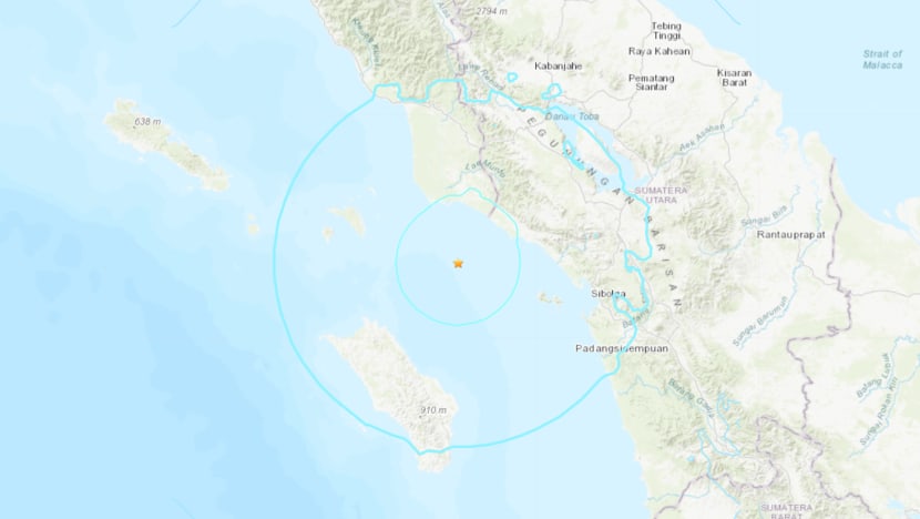 Strong 6.2-magnitude earthquake shakes western Indonesia, no tsunami alert Strong 6.2-magnitude earthquake shakes western Indonesia, no tsunami alert