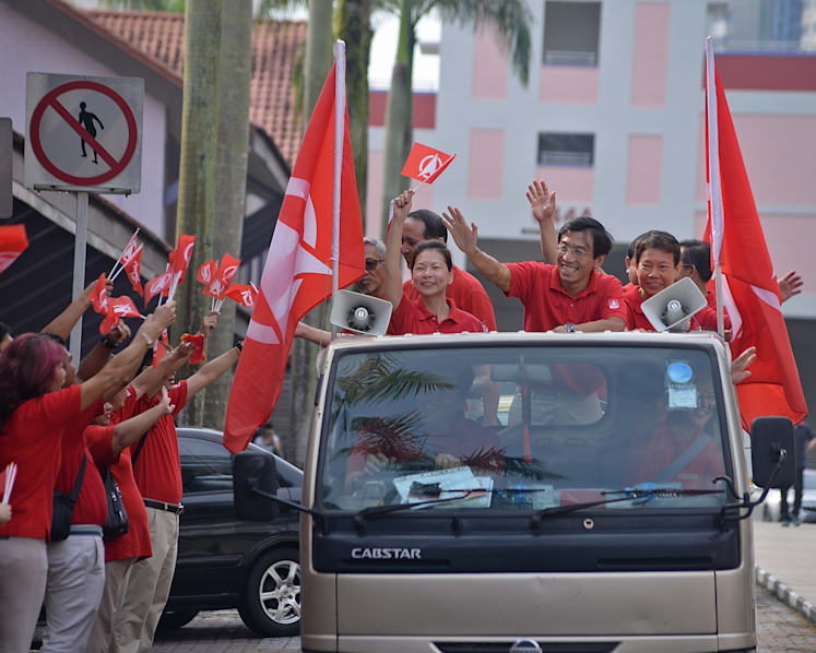 PAP and SDP begin thank-you parades