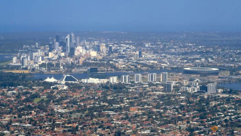 Buying property overseas: Risks and opportunities Buying property overseas: Risks and opportunities