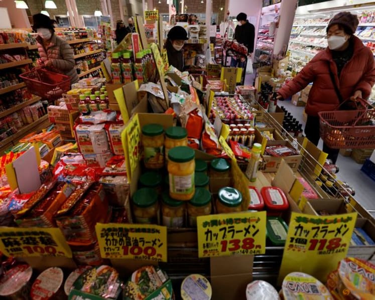 Japan core inflation seen below BOJ target for fourth month in May: Reuters poll
