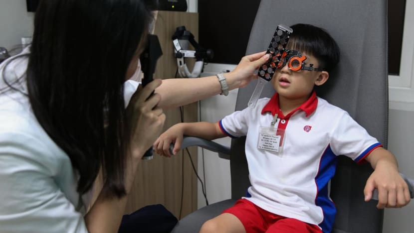 Being outdoors 2 hours a day keeps myopia away, but some Singapore parents say ‘no way’