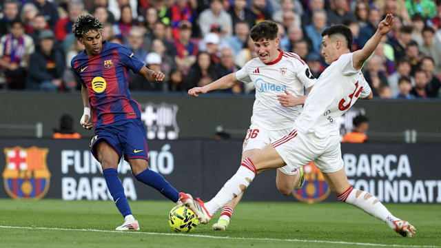 西甲：巴塞罗那5比2力挫塞维利亚 继续领跑积分榜