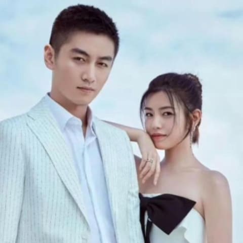 陈妍希曝光神秘约会对象真实身份,酷似前夫陈晓的平头帅哥!